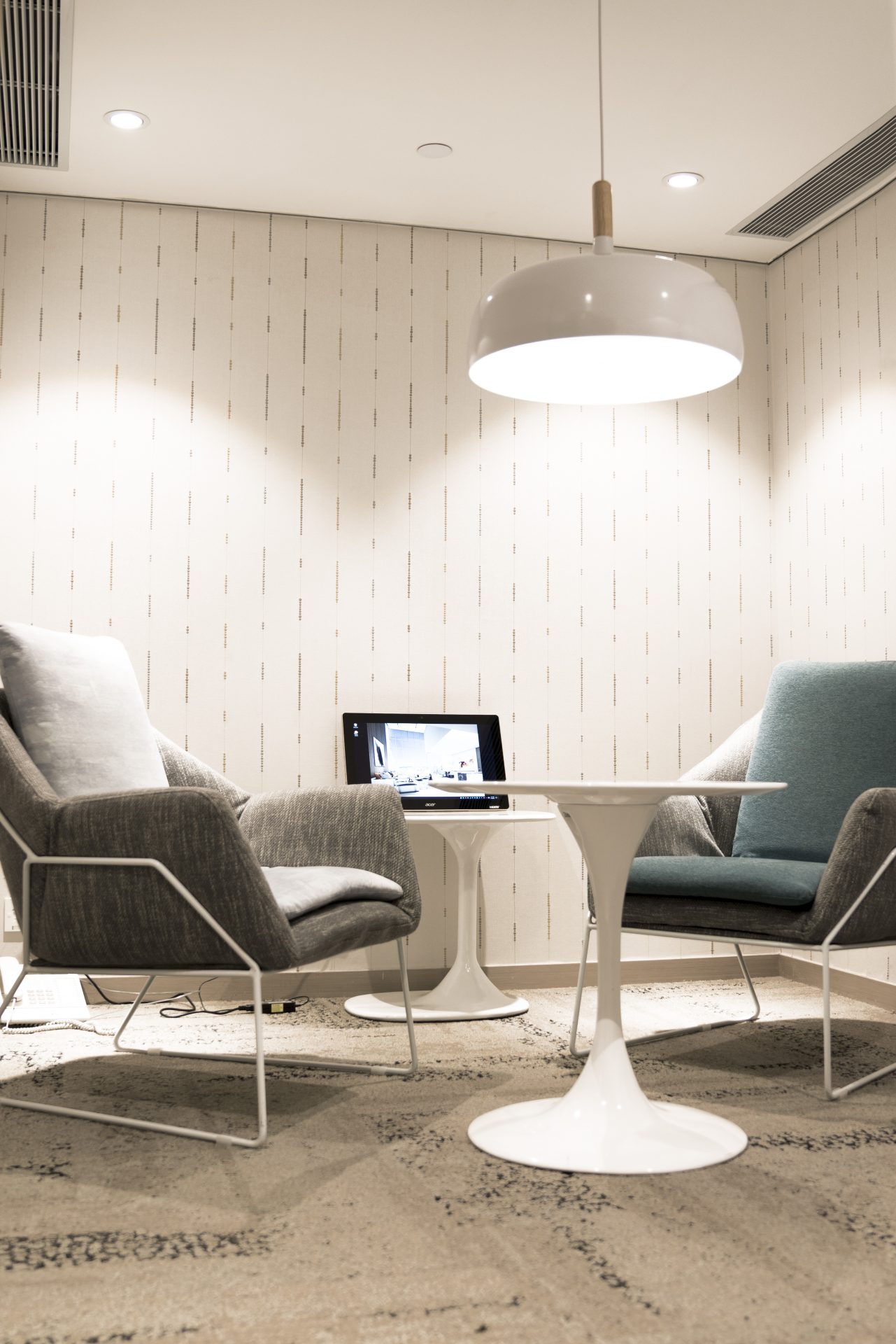 Euro Group | herringbone-pattern wall detail