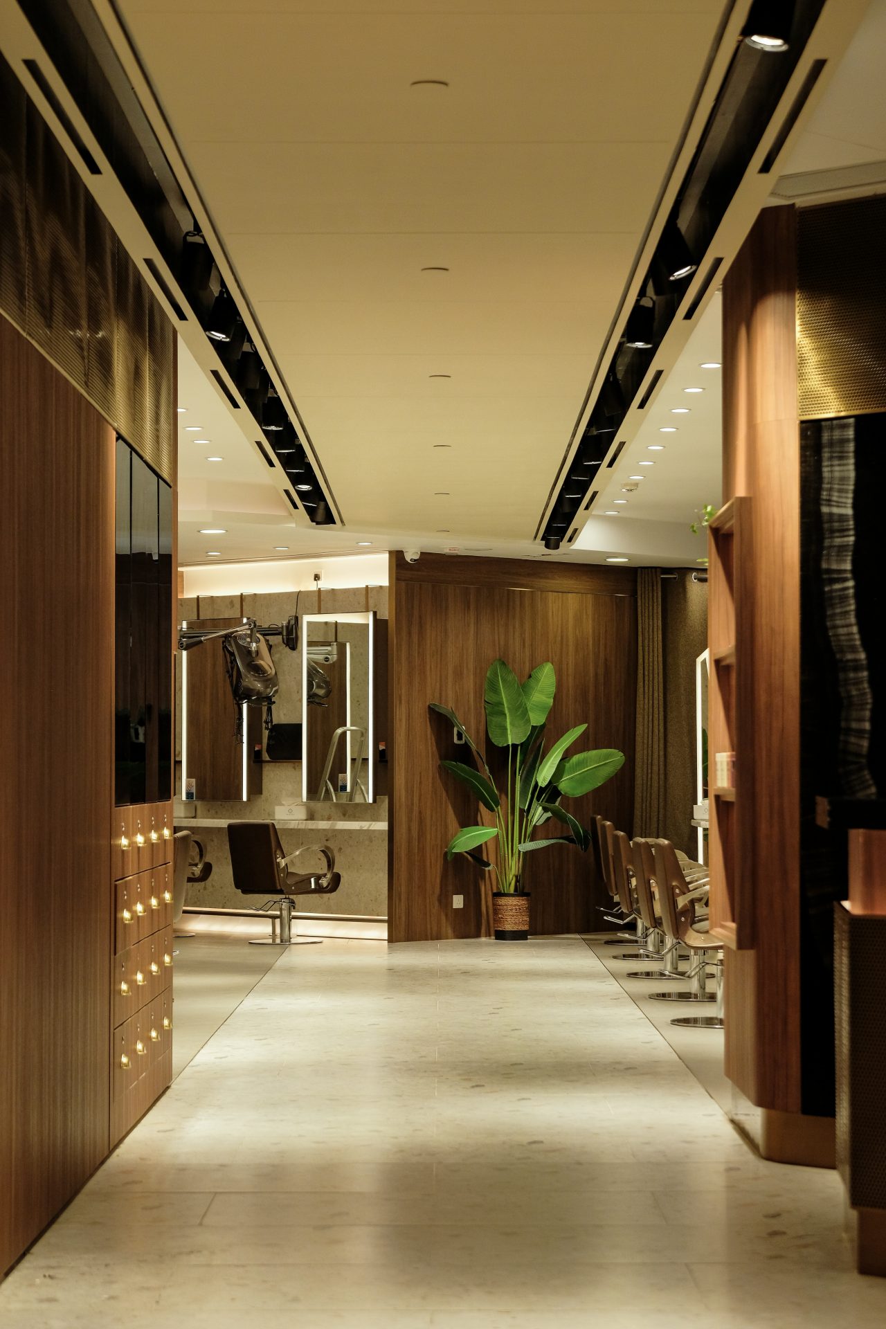 Salon M Plus