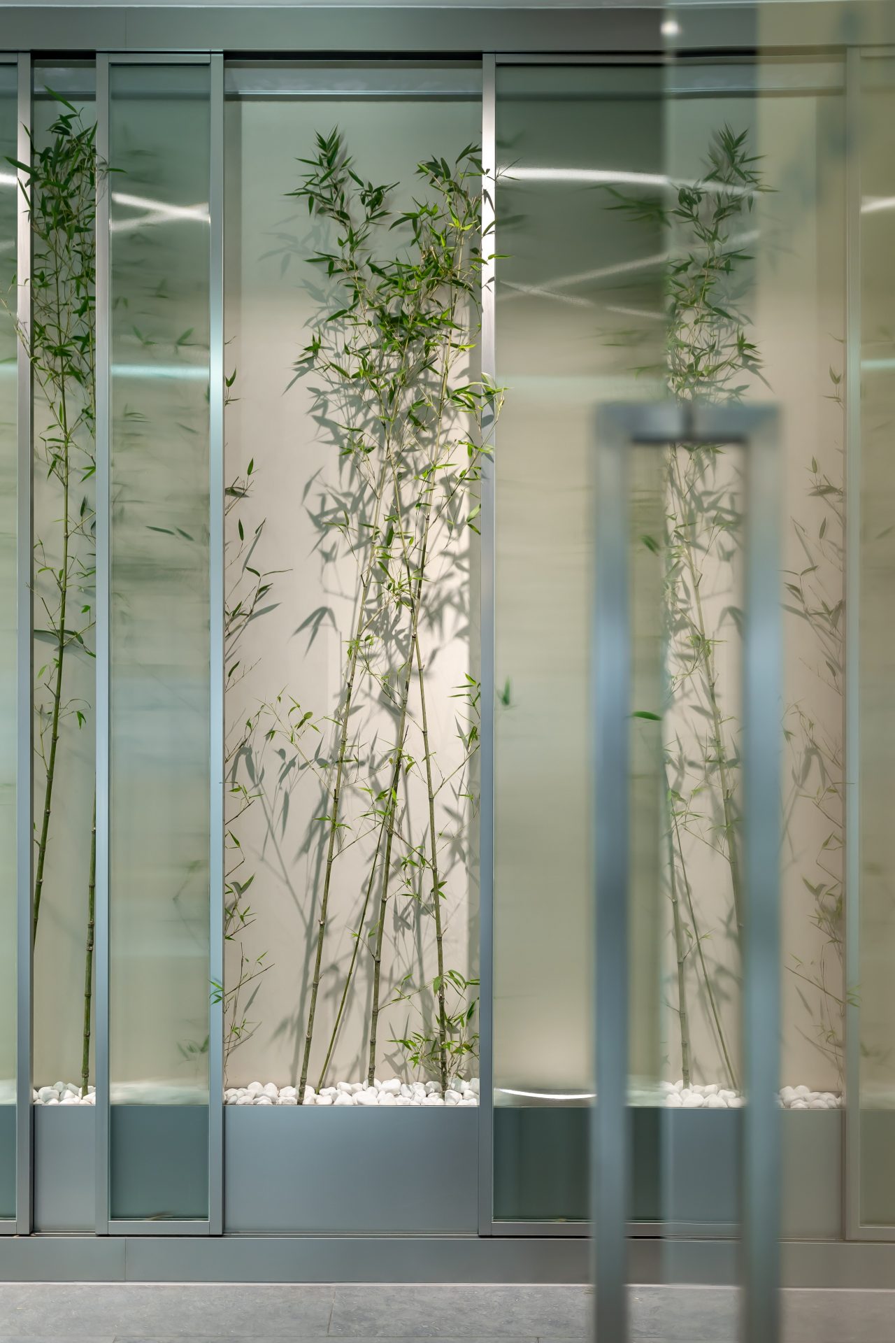 Bloomberg office feature wall | Feature wall details and materials