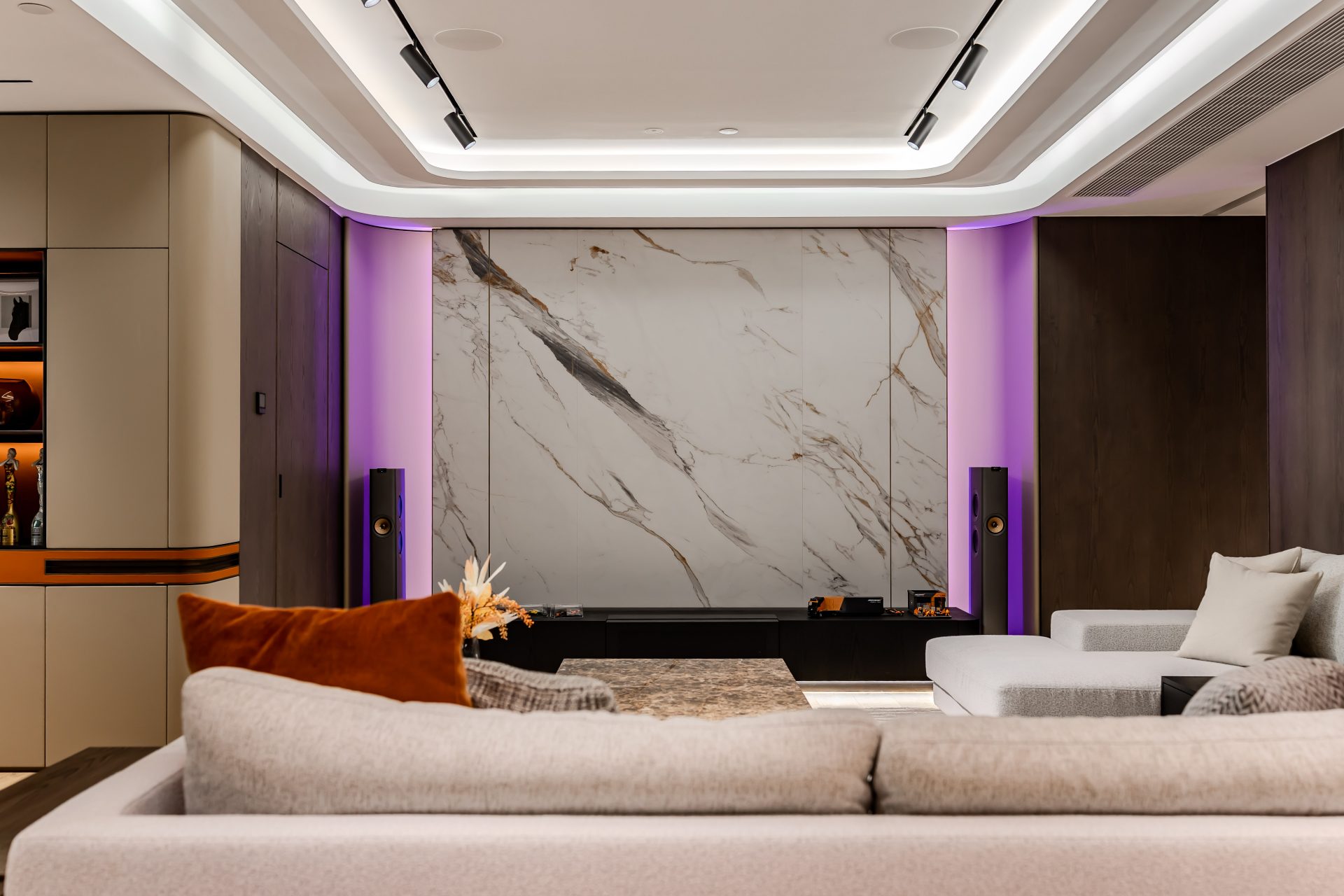 EDD and Easyhome Plus Experience Centre | lounge area and switch-panel display wall at the rear